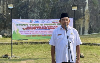 SAMBUTAN DAN PEMBUKAAN STUDY TOUR & PURNA SISWA DI BUKIT BREKSI JOGJA